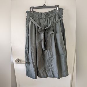 H&M Pleated Skirt
